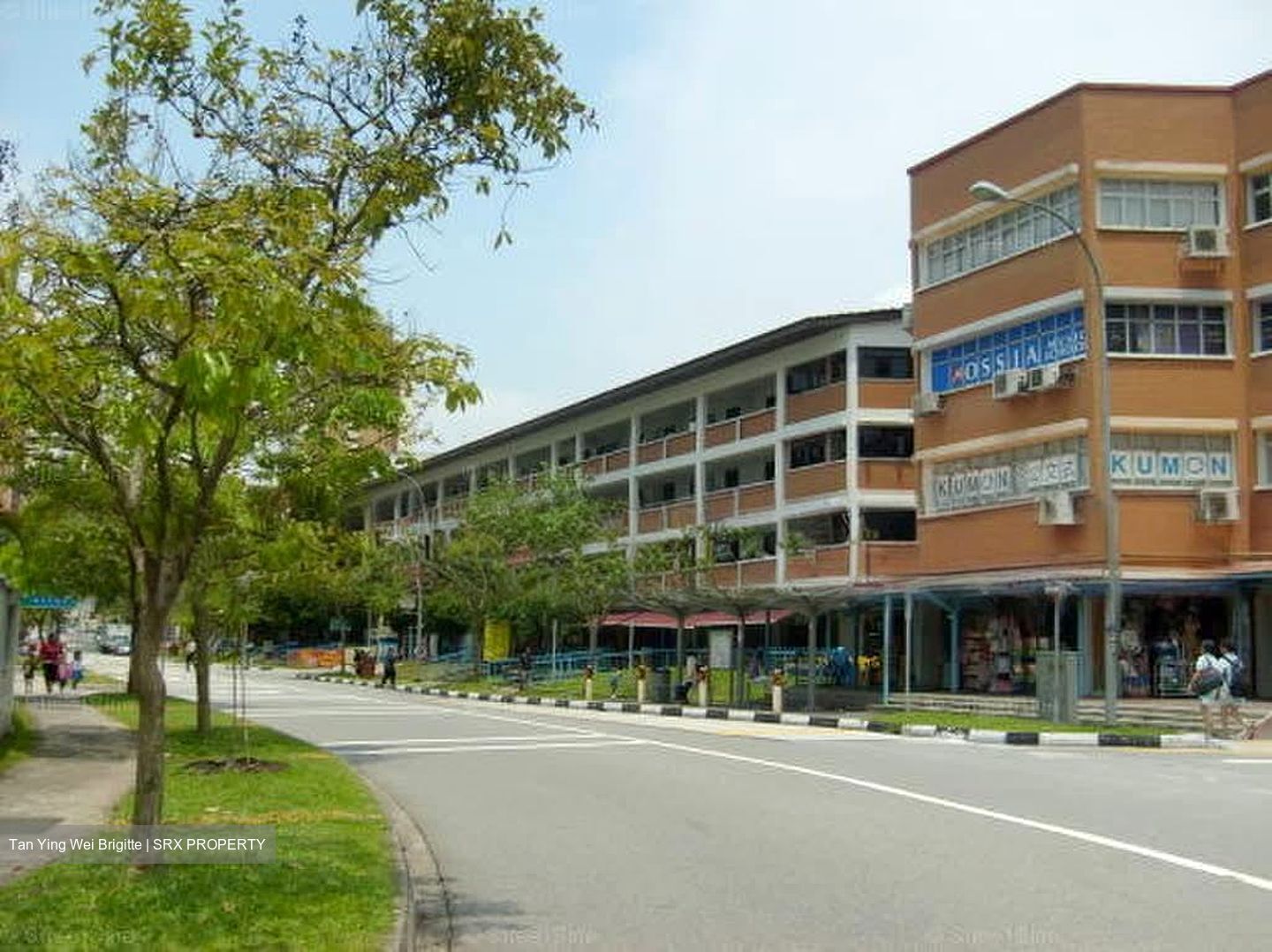 Bukit Batok Street 11 (D23), Shop House #569154171